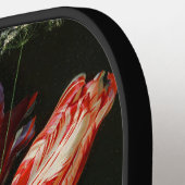 ガラスの花瓶で花を飾る静物詩 ピックルボールラケット (左詳細)