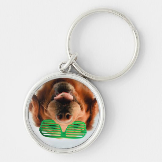 ガラスを持つGettyのイメージ|犬 キーホルダー (正面)