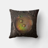 ガラスパネル上の水滴 クッション (裏面)