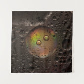 ガラスパネル上の水滴 タペストリー (正面(横))