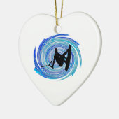 ガラス状の条件と セラミックオーナメント (左)