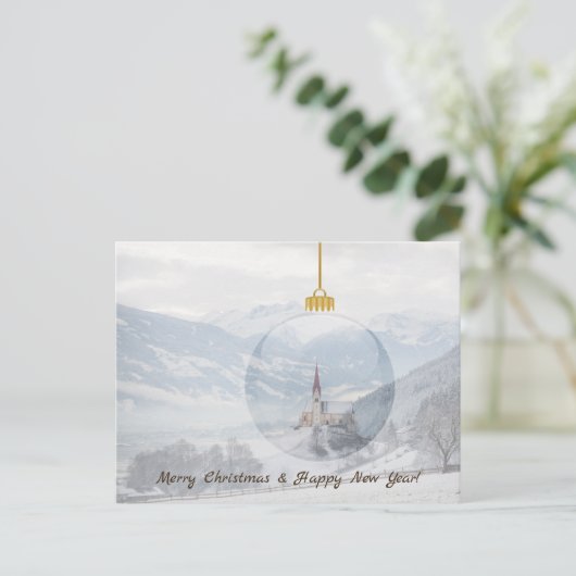 ガラス玉のクリスマスカードで冬の教会 シーズンポストカード (スタンド正面)