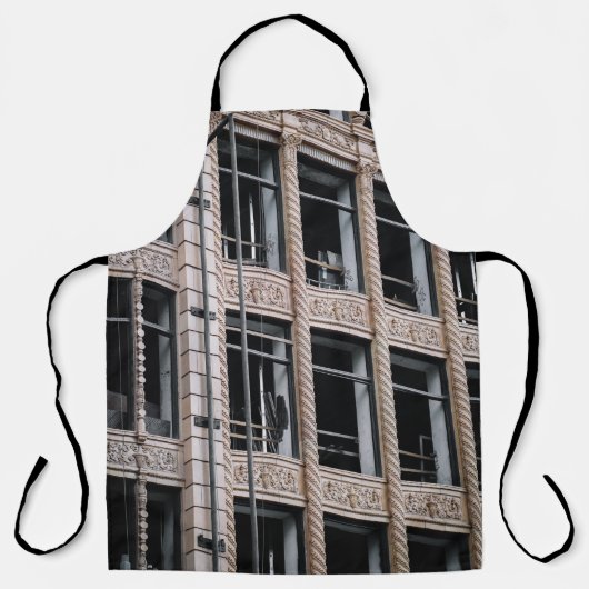 ガラス窓付き茶色建物 エプロン (正面)