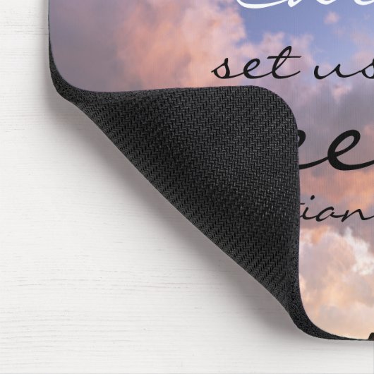 ガラテヤ5:1キリストが私たちを自由にしてくれた自由のために マウスパッド (コーナー)