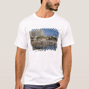 ガリラヤ湖ティベリアス水辺,夜明け Tシャツ