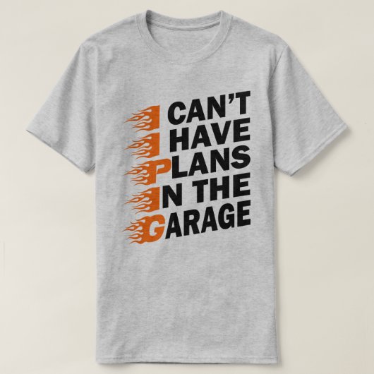 ガレージに予定が入らない整備士父 Tシャツ (デザイン正面)