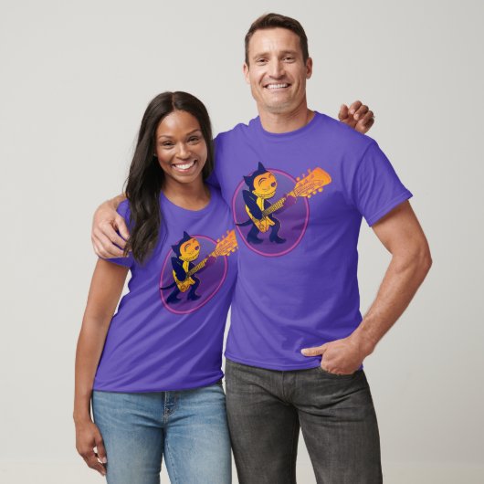 ガレージのパーティー- Ricky猫 Tシャツ (ユニセックス)