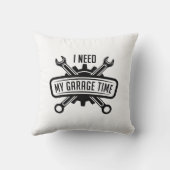 ガレージの時間が必要 クッション (裏面)