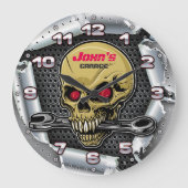 ガレージは人の洞窟のPersonalizableのレトロスタイルに用具を使います ラージ壁時計 (正面)