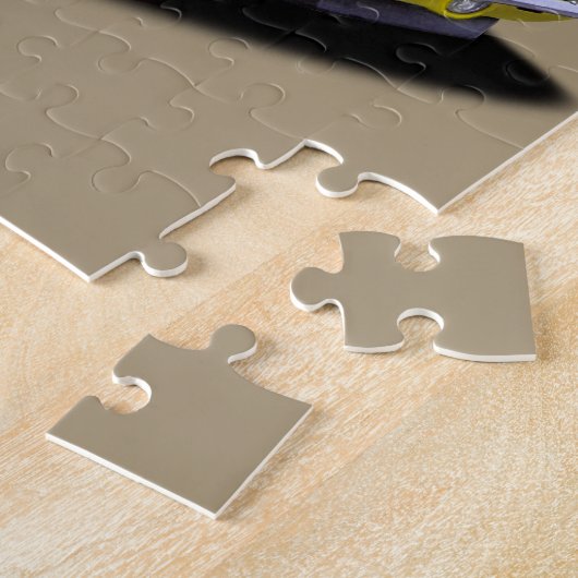 ガレージ黄色いCamaroを赤線を引いて削除して下さい ジグソーパズル (側面)