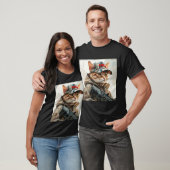 ガンクールとカモフラージュかわいいMAGA猫 Tシャツ (ユニセックス)