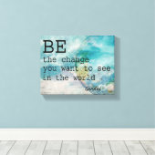 ガンジー引用文ラップのキャンバスアート変化する キャンバスプリント (インサイチュ (ウッドフロア))