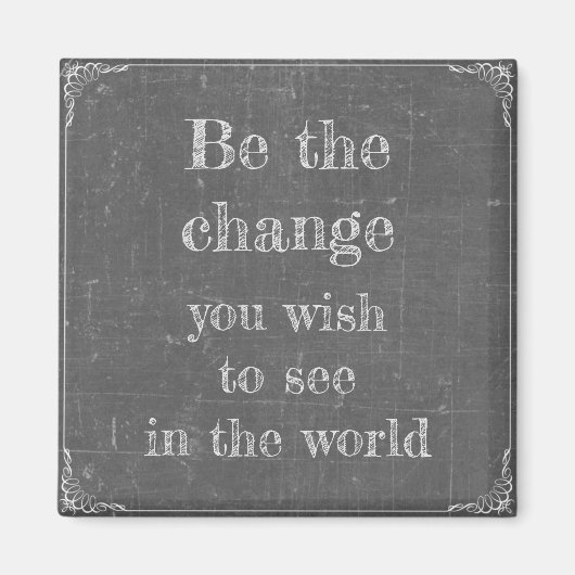 ガンジー – 変化を受け入れる マグネット (正面)