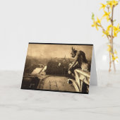 ガーゴイルNotre Dameのパリフランスの1912年のヴィンテージ カード (黄色い花)