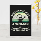 ガーデニングガーデナーおもしろいギフトママの女性 カード (黄色い花)
