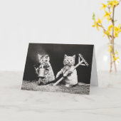 ガーデニング猫ちゃん | Rakeとの子猫 カード (黄色い花)