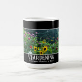 ガーデニング – 殺人は悪いおもしろいことわざ コーヒーマグカップ (中央)