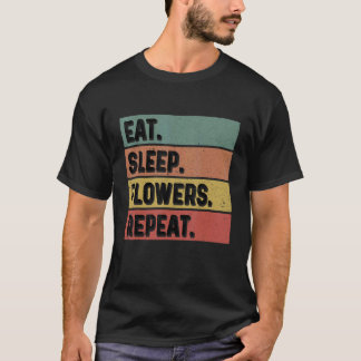 ガーデニング 4\食べる寝る花を繰り返すガーデナーボタ Tシャツ