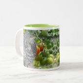 ガーデンさくらんぼトマトあなたの写真を追加 ツートーンマグカップ (正面左)