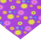 ガーデンパーティーファンキーレトロ70sフラワープリントパープル テーブルクロス (アングル)