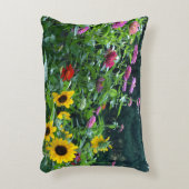 ガーデンビュー夏のフローラピンク赤い黄色の花 アクセントクッション (正面(垂直))