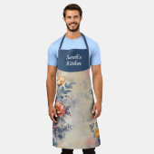 ガーデンフローラパーソナライズされたオールオーバープリント エプロン (着用した状態)