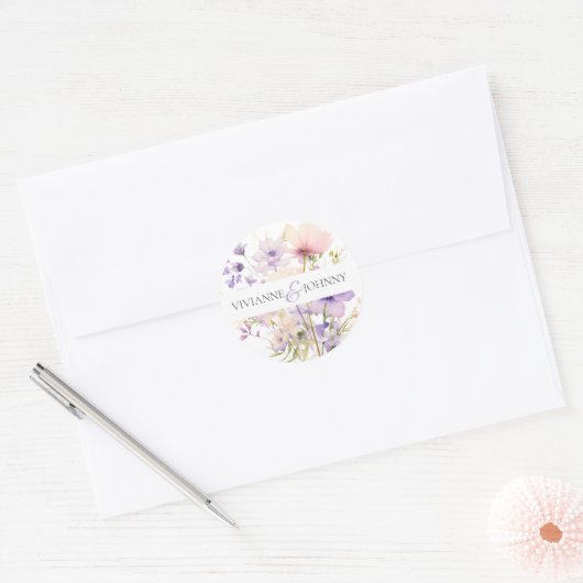ガーデンワイルドフラワーパープルラベンダーパープル結婚ズ ラウンドシール (封筒)
