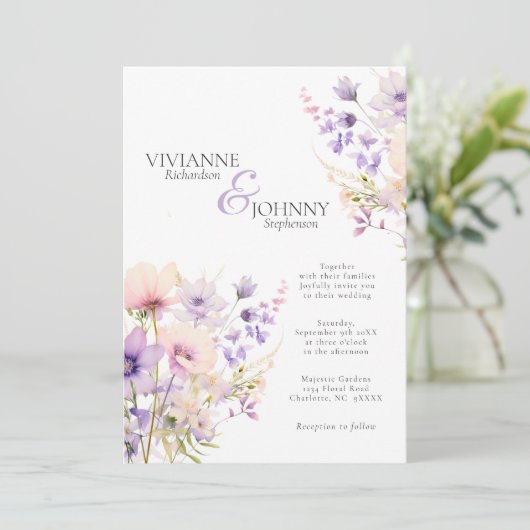 ガーデン威厳のあるワイルドフラワーラベンダー結婚ズ 招待状 (スタンド正面)