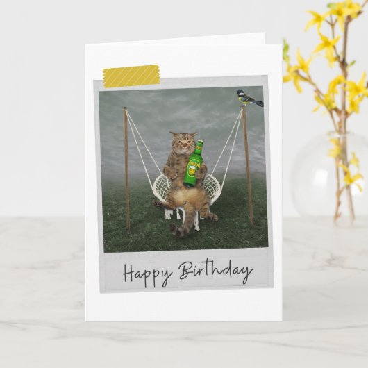 ガーデン猫の誕生日カードに入ったおもしろいビール カード (黄色い花)