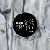 ガーデン・ホースのTシャツとしてねじれた 缶バッジ (インサイチュ)