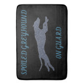 ガードでグレイハウンドを甘やかした バスマット (正面縦)