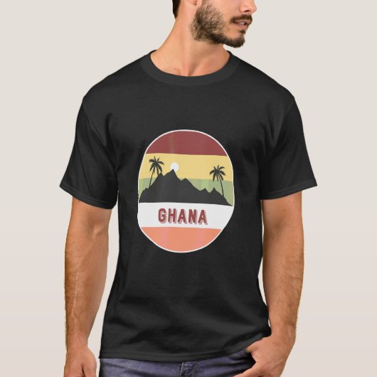 ガーナの山とヤシの木 Tシャツ (正面)
