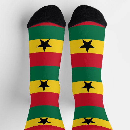 ガーナ国旗を持つ男性用クルーソックス ソックス (上部)
