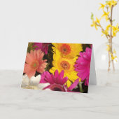 ガーベラのデイジーのバースデー・カードのテンプレート カード (黄色い花)