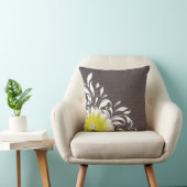 ガーベラのデイジースクロールバーラップ1黄色い木炭 クッション (椅子)