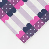 ガーリーでかわいい紫色およびピンクパターン フリースブランケット (角)