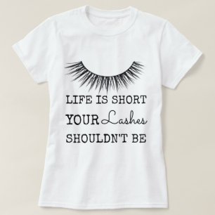 ガーリーでシックなまつげのデザイン Tシャツ