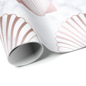 ガーリーなばら色の金ゴールドの貝殻パターン及び白い大理石 ラッピングペーパー (ロールコーナー)