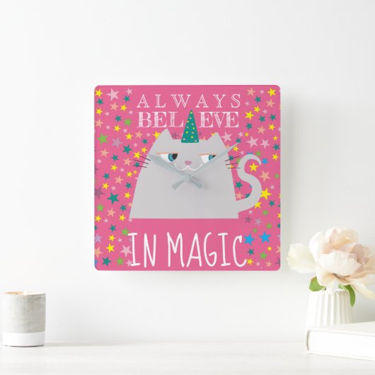 ガーリーなピンク猫のユニコーン|は魔法で常に信じます スクエア壁時計 (ホーム)