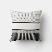 ガーリーな白黒ビクトリア時代の人は名前と縞で飾ります クッション (裏面)