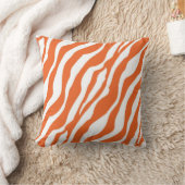 ガーリーな野生オレンジのシマウマのプリント クッション (ブランケット)
