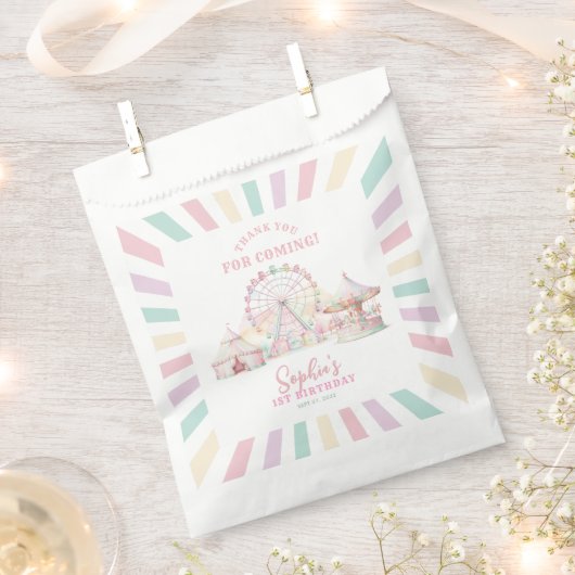 ガーリーカーニバルサーカス子供の誕生日ありがとう フェイバーバッグ (クリップ留めされた状態)