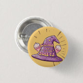 ガーリーハロウィーン – スイーツへのウィザードウェイ 缶バッジ (正面&裏面)