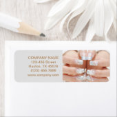 ガーリーファッション美しいネイルアーティストネイルサロン ラベル (インサイチュ)