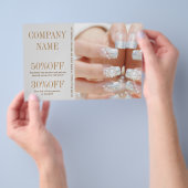 ガーリーファッション 美容 シルバーネイルアーティスト ネイルサロン チラシ (ハンドル)