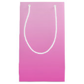 ガーリーモノグラグラデーションムほこりっぽいバラ赤面ピンク スモールペーパーバッグ (正面)