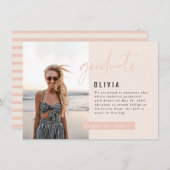 ガーリー桃のピンクの台本のモダン卒業 招待状 (正面/裏面)