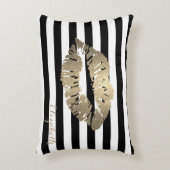 ガーリー白黒ストライプ，唇 – パーソナライズされた アクセントクッション (正面(垂直))