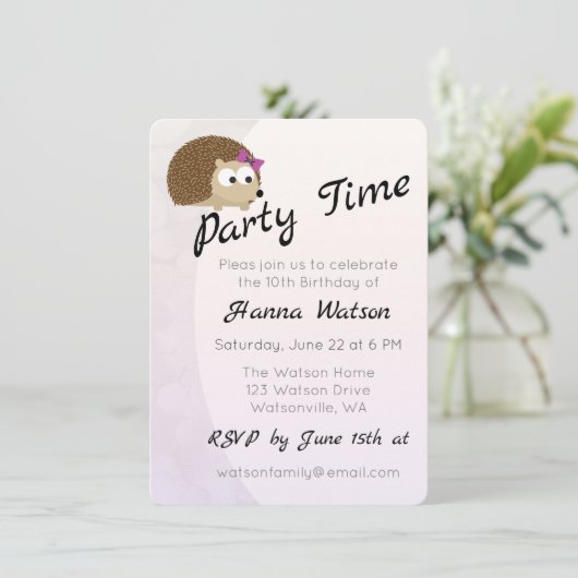ガールかわいらしヘッジホッグ誕生日パーティーへの招待 招待状 (スタンド正面)