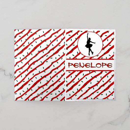 ガールアイススケートで滑るクリスマス散水パーソナライズされた 箔グリーティングカード (外側レイダウン)